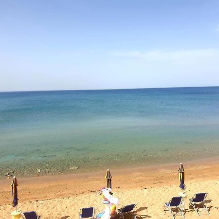 Resort ' Njulella Migliarello Екстериор снимка