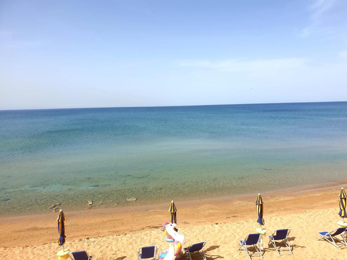 Resort ' Njulella Migliarello Екстериор снимка